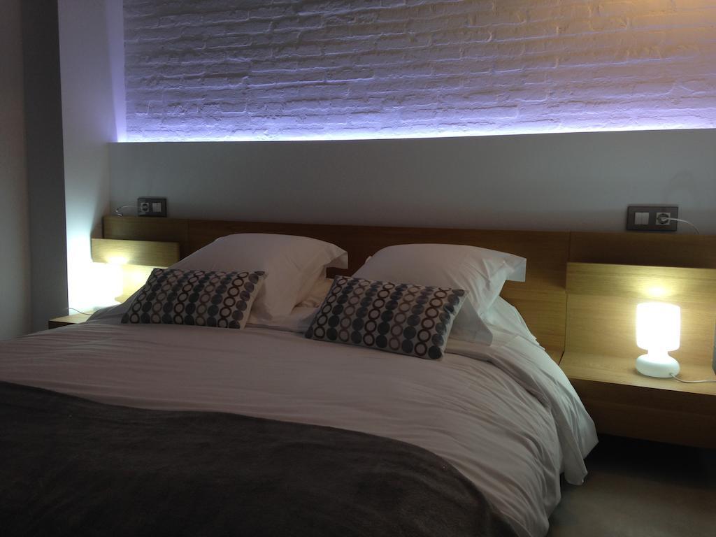 Ferienwohnung El 16 Ruzafa Valencia Zimmer foto